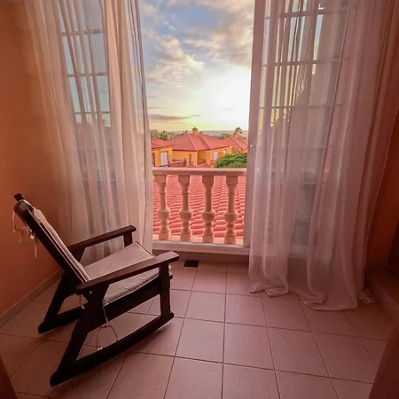 Hostal Duque Nest *
