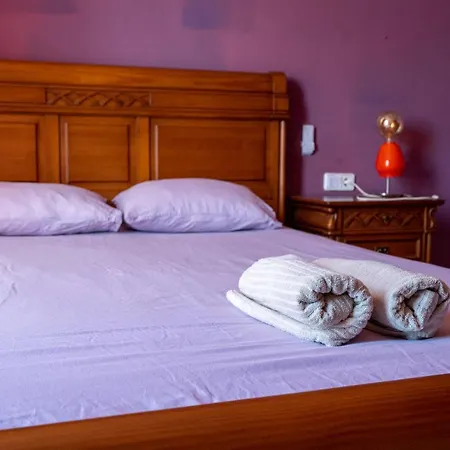 Duque Nest بيت شباب