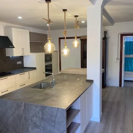 Duque Nest * 阿德耶