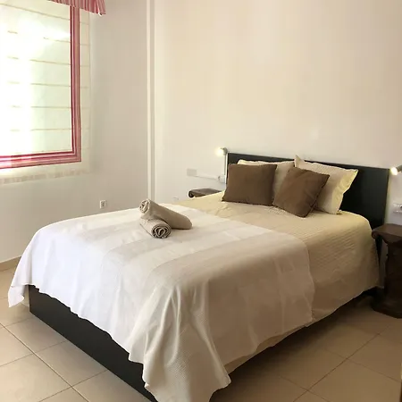 Hostel Duque Nest Costa Adeje (Tenerife)