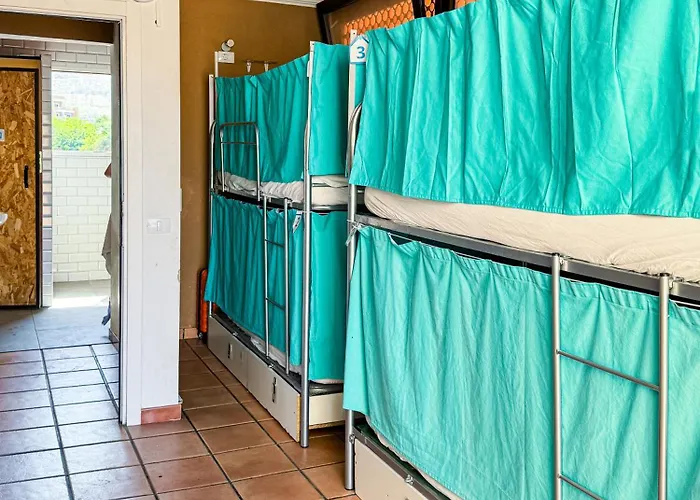 Duque Nest Vandrarhem